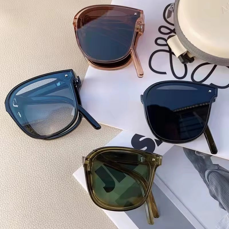 Folding Sunglasses, Portable, Ultra Light Sun Protection, UV Protection, Sunglasses for Both Men and Women